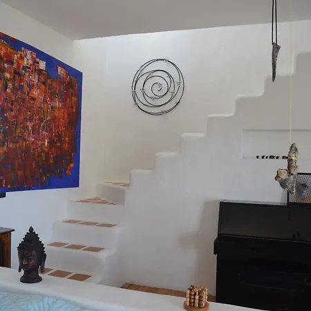 Semesterbostad Casa Shezella